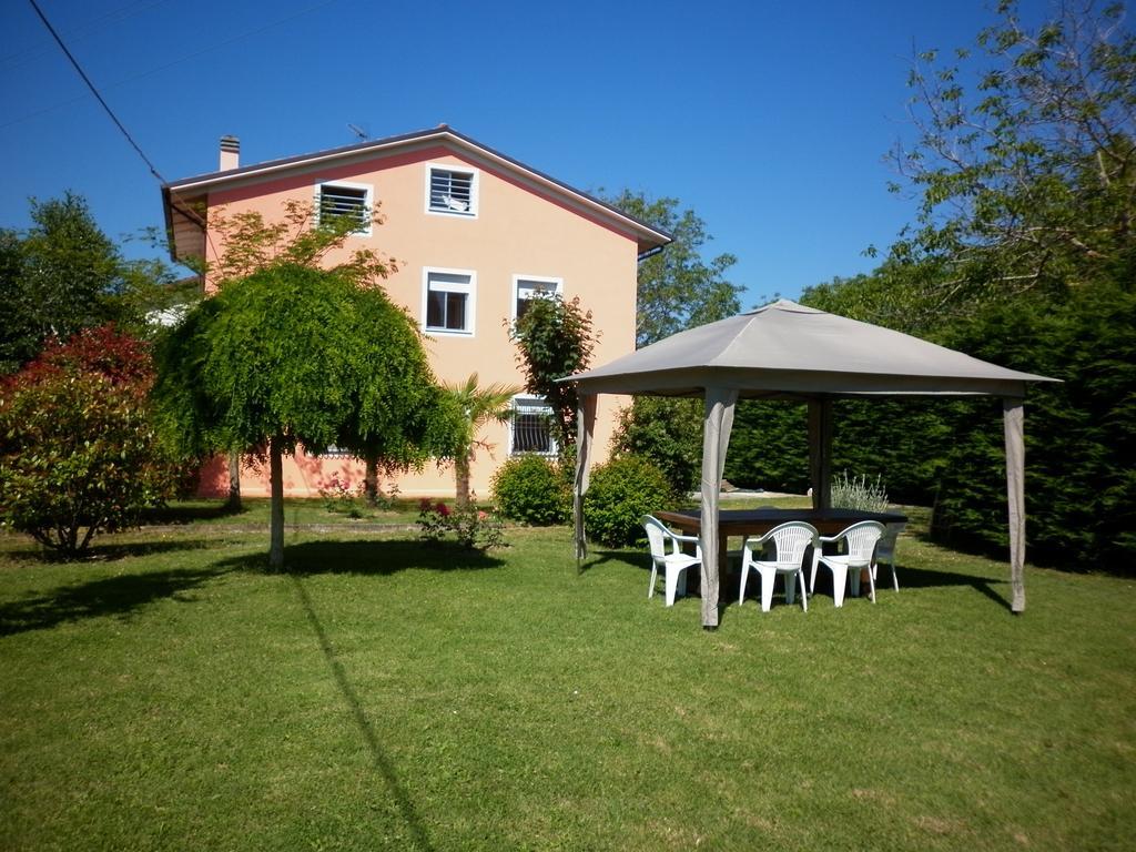 Villa Jolanda Fratte Rosa الغرفة الصورة